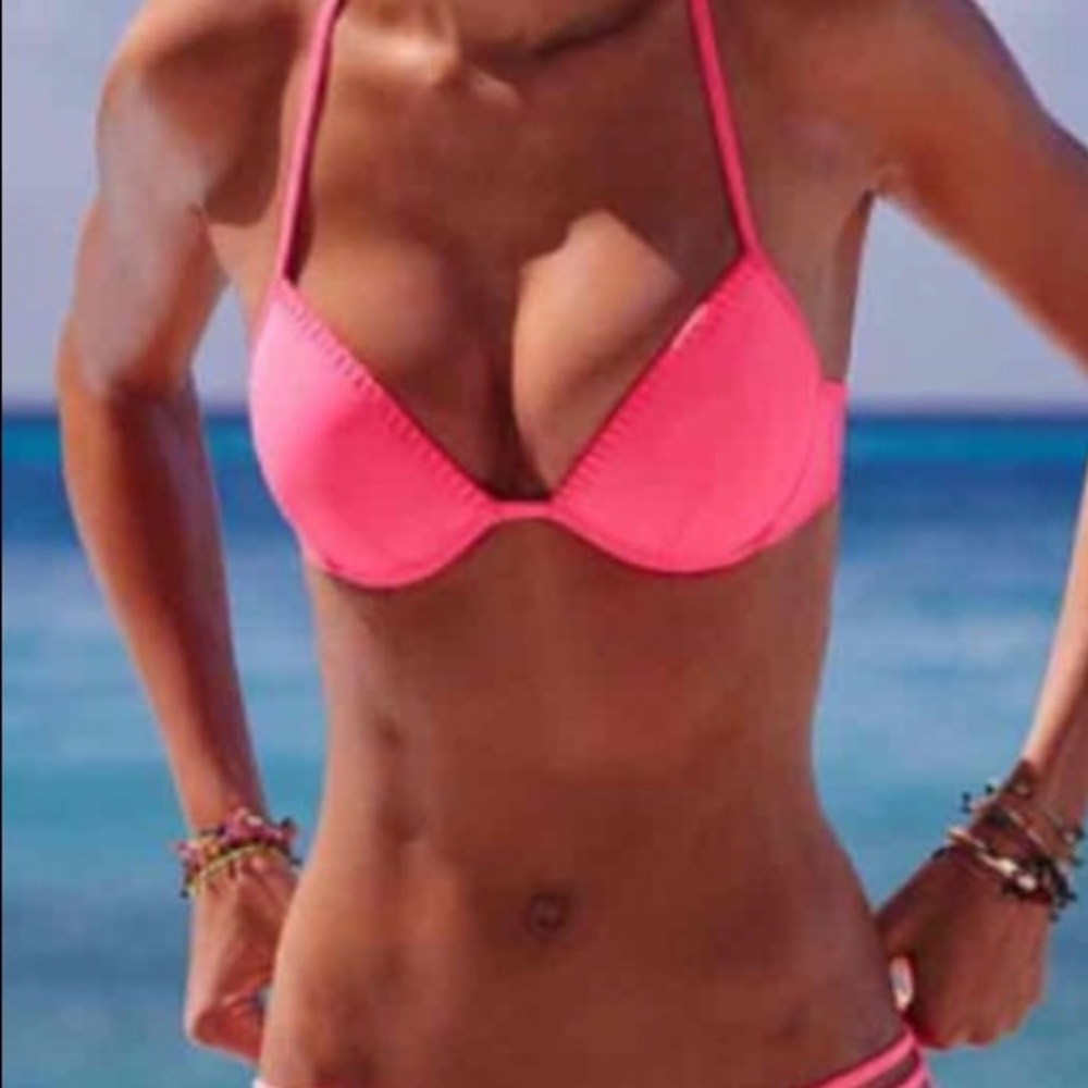 Victoria’s Secret NWOT pink bikini top